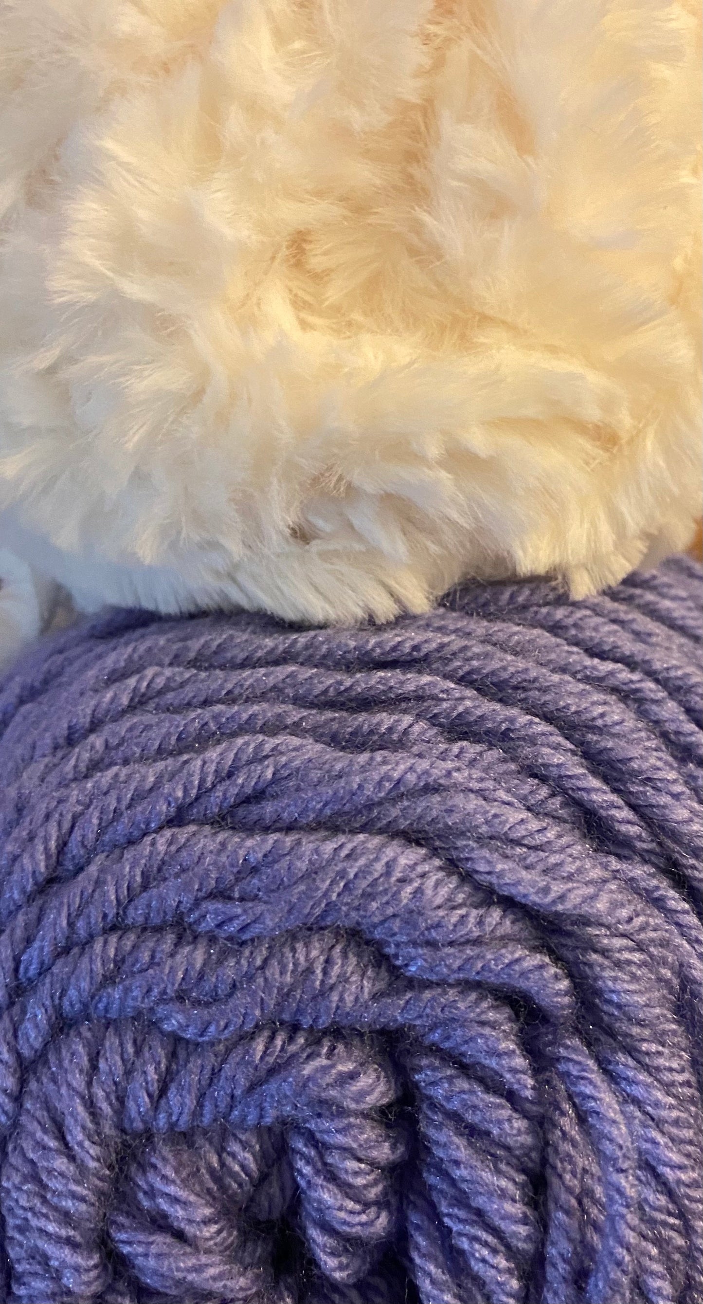 Fur trim socks