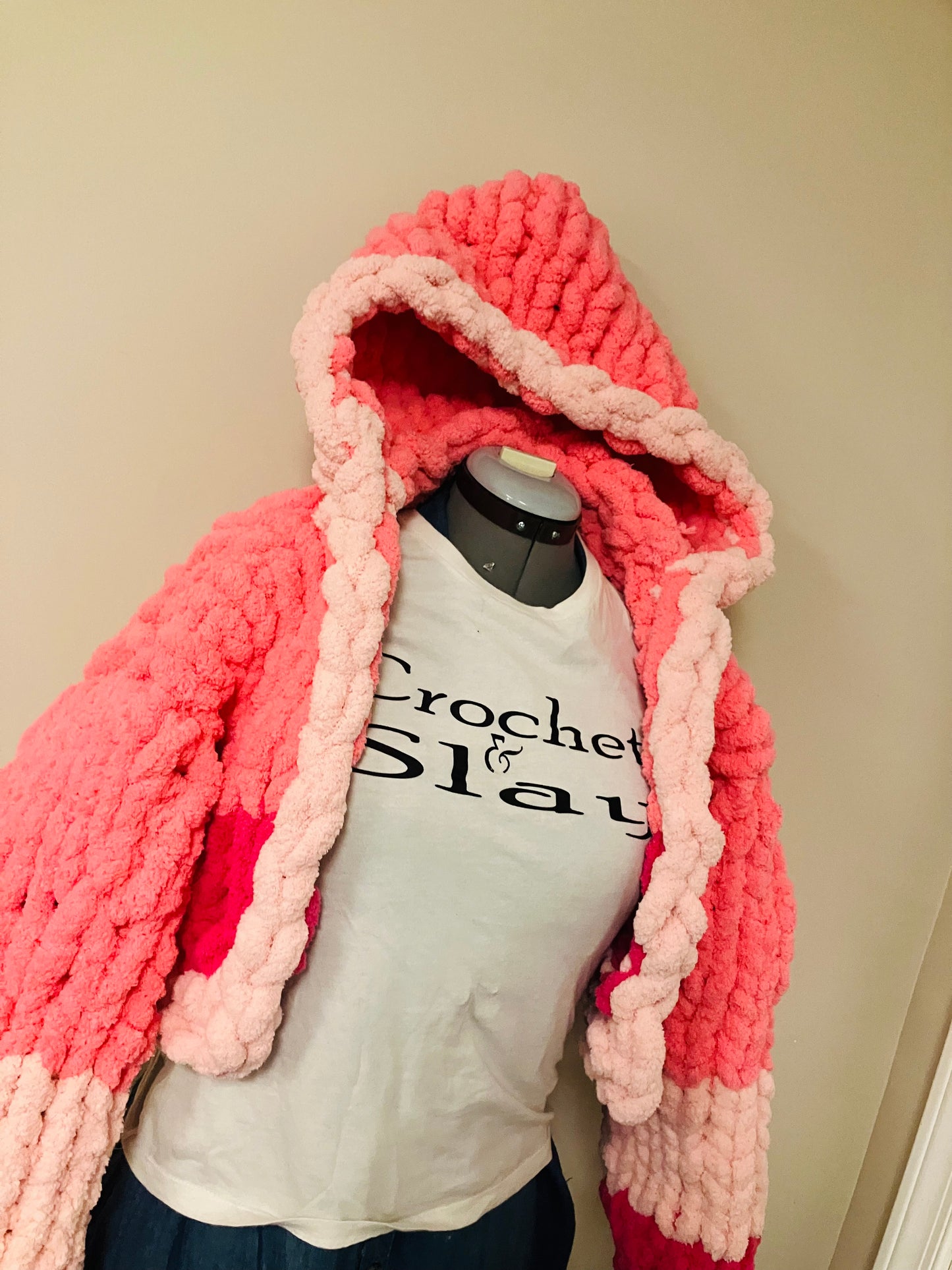 Chunky knit cropped hooded jacket