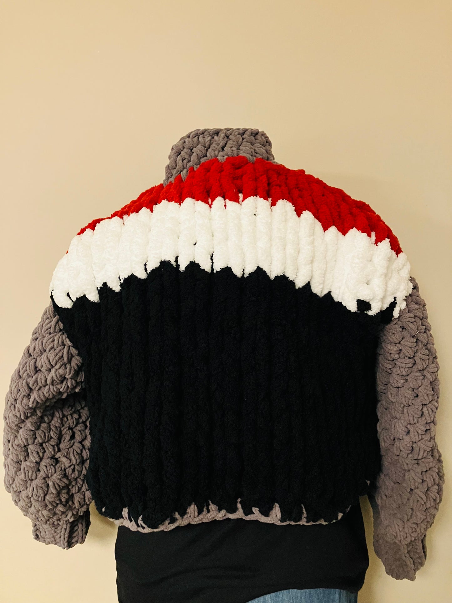 Chunky knit cropped jacket