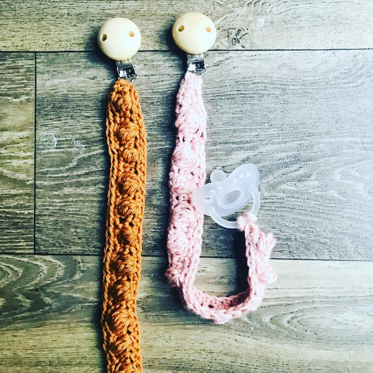 Pacifier clip, 100% cotton