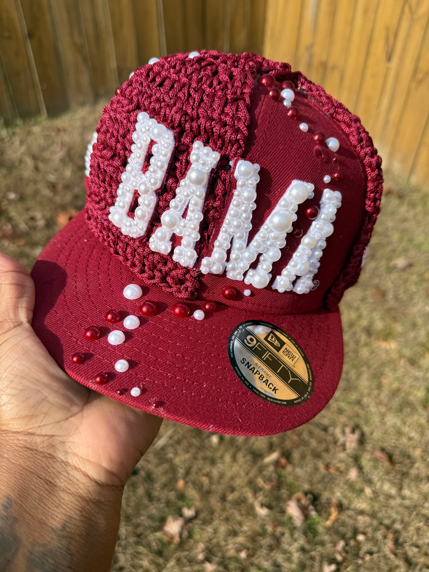 So Fly Deluxe Sparkle & Pearls cap