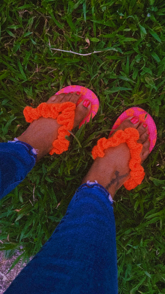 Crochet ruffle flip flops