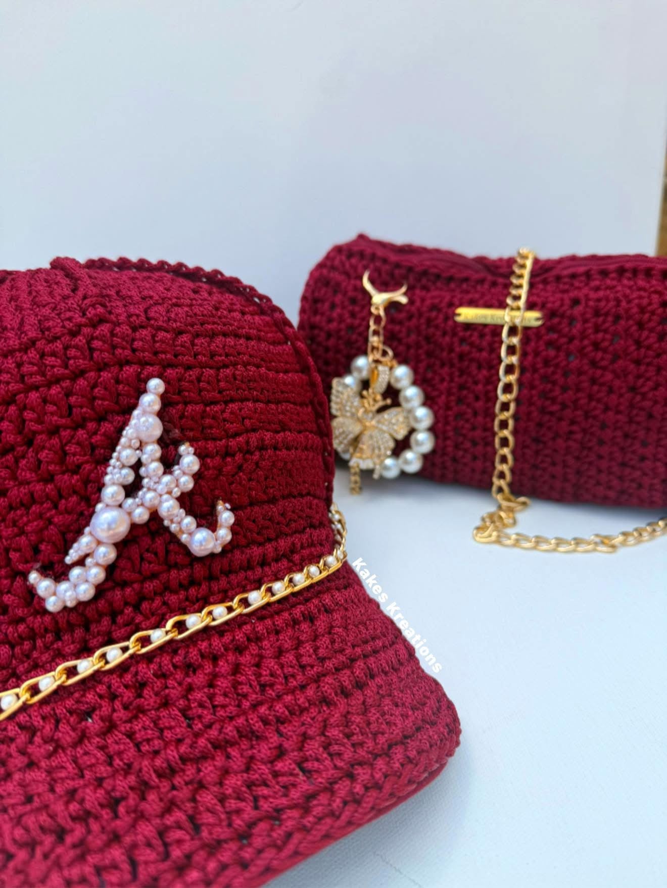 Pearl cap & Mini Crossbody Bag