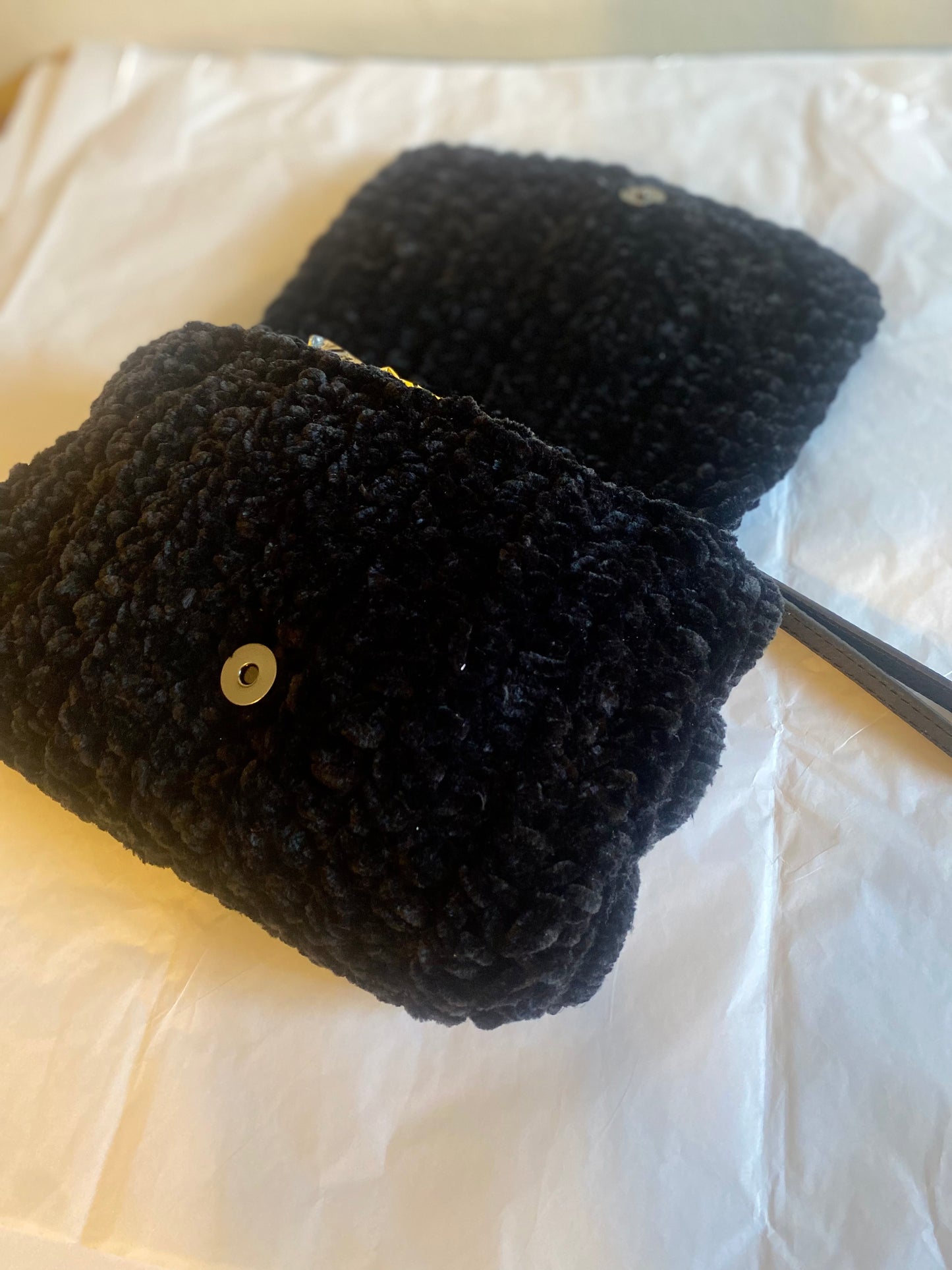 Deluxe clutch, Kreations by V Luxury Crochet Handbag