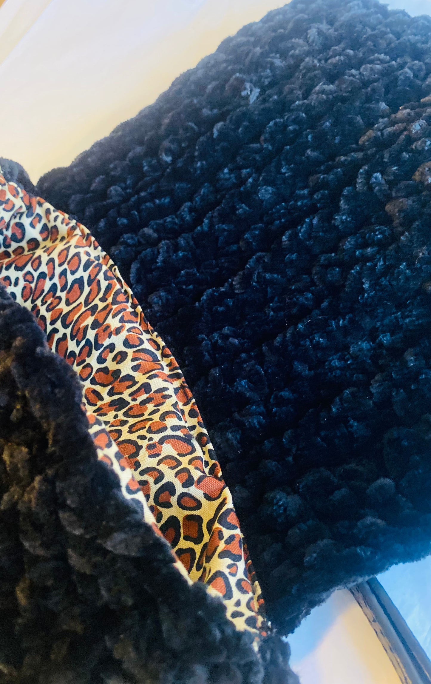 Deluxe clutch, Kreations by V Luxury Crochet Handbag